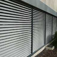 Brise soleil orientable chez un particulier